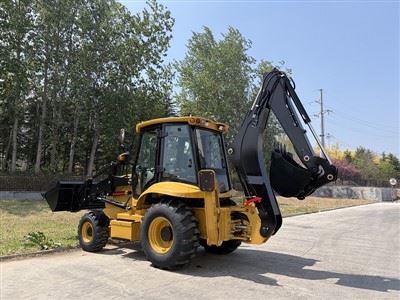 Экскаватор-погрузчик 388T A, с ковшом 6 в 1, телескопической стрелой, ковшом 300 мм